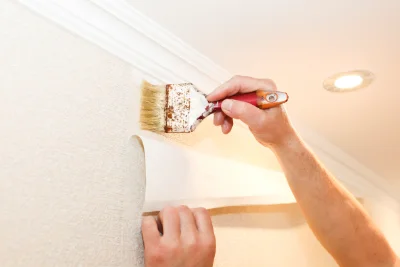 Pose de papier peint à Vaux-le-Pénil — revêtements muraux et toiles de verre